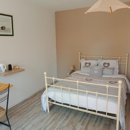 2 Chambres D'Hotes Au Calme Proche Centre Ville Mont-de-Marsan Exteriör bild
